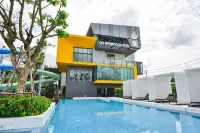 9D Sport Hotel - Pools