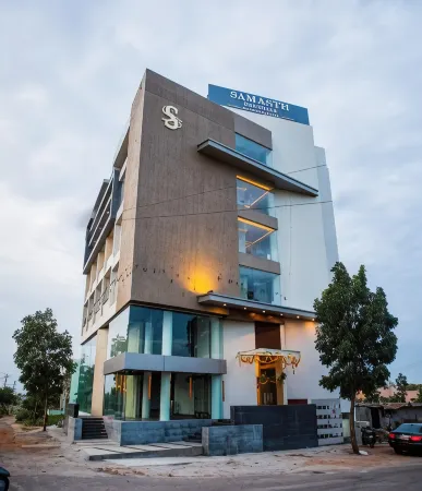 Samasth Palatial by Yuvraj Group of Hotels