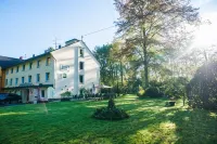 Wald-Hotel Hoteles en Troisdorf