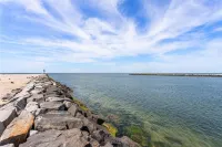 Walk to Breakwater Beach in Heart of Wine Country