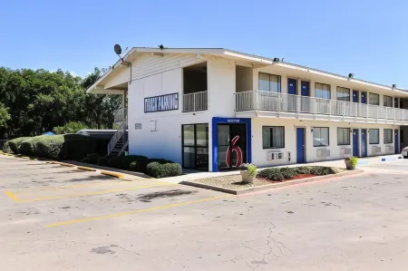 Motel 6 Abilene, TX