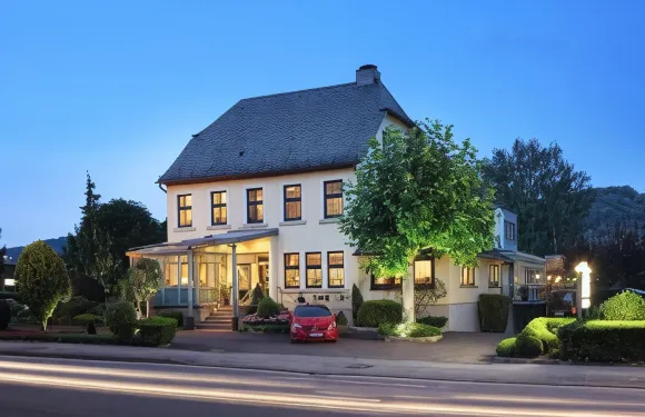 梅格酒店及餐廳