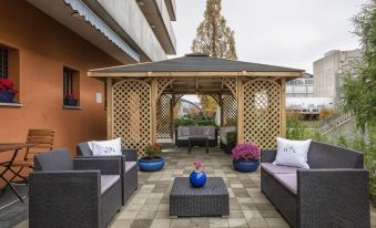 Hotel Residence Loren - Contact & Contactless Check-IN
