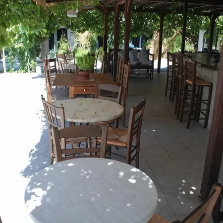 Anna Studios