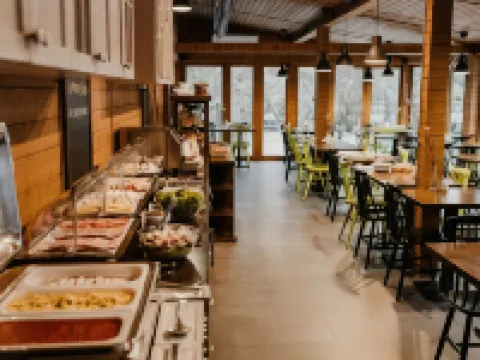 ヤーデン アパートホテル バイ アーテリー ホテルズ クラクフのホテル