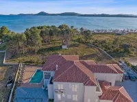 Villa Carolus in Vodice