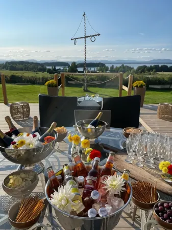 Kungshaga Hotell Отели в г. Мора