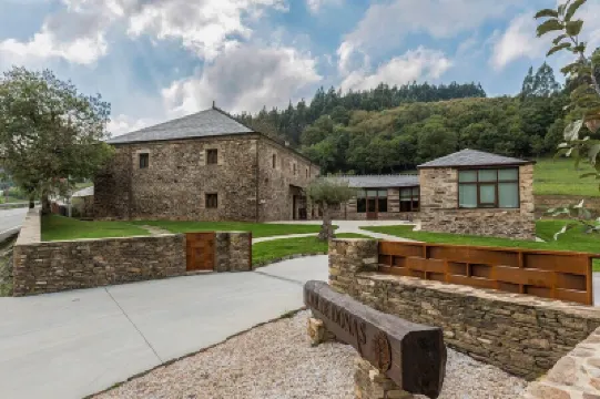 Lar de Donas Hotels in 