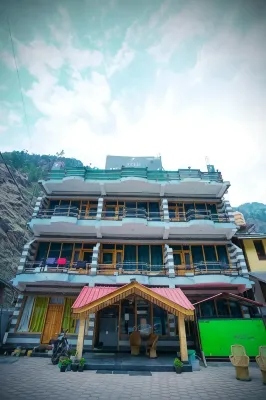 Hotel Mid Orchard Kasol l River Side -Pure Veg Hotel in Kasol Hotels in Kullu