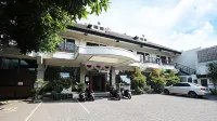 Hotel Winotosastro Garden