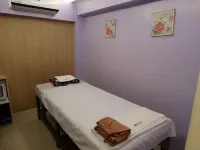 Time Travellers Hotel - Spa