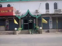 Sagar Hotel Hotels near Sikandar Art Gallery