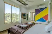 White House Beach Resort, Nagaon Hotels in Revdanda