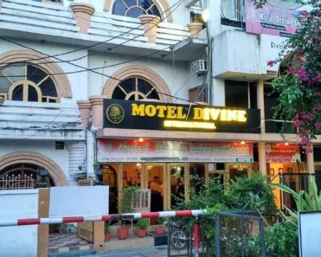 神聖國際汽車旅館 魯爾基酒店