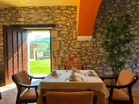 Hotel Casona Los Caballeros Hotels in Viveda