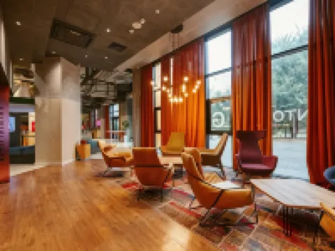 イビス トビリシ スタジアム トビリシのホテル