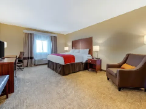 Comfort Inn & Suites Michigan City South Hotels in Coolspring Township