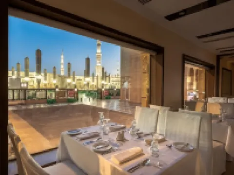 Golden Tulip Al-Zahabi