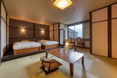 Yufuin Onsen Toshoan Hotele w: 