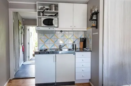 Small street house in the middle of Ystad Отели в г. Истад