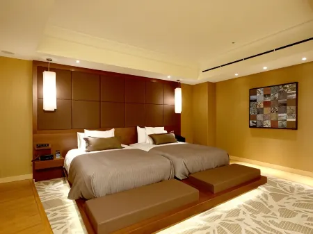 Shima Kanko Hotel the Bay Suites Отели рядом с достопримечательностью «Yokoyama»