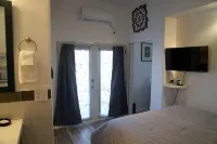Catalina's Casita