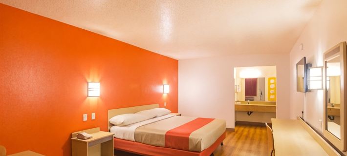Motel 6 Porterville, CA Hotels in Tulare County