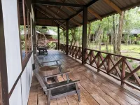 Tadlo Lodge Hôtels à : Lao Ngarm