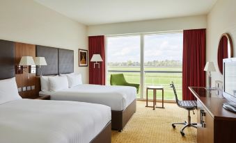 Lingfield Park Marriott Hotel & Country Club