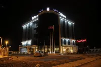 Garden Zara Hotel - bar