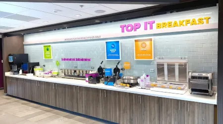 Tru by Hilton Baltimore Harbor East