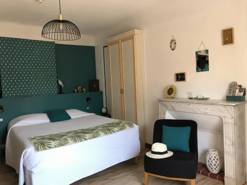 Hotel le Flore Hotels in Puget-sur Argens