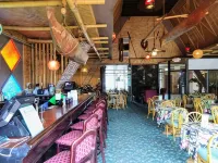 Tiki Resort - Lake George - Barer