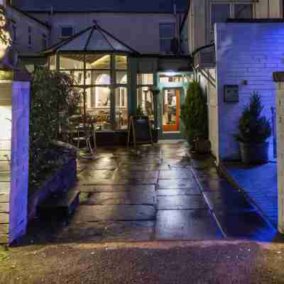 Cumbria Park Hotel Hotel Exterior