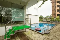 Hotel Grand Visava Lonavala - Rooftop Pools