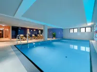 Mercure Hotel Wiesbaden City Отели рядом с достопримечательностью «Вестенд»