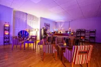 Providence Hotel فنادق في Rouvres-en-Xaintois