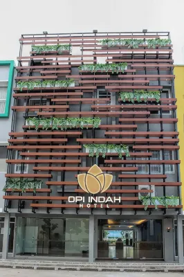 Opi Indah Hotel Hotel dekat OPI Water Fun