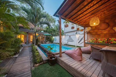 Kakiang Guesthouse Отели рядом с достопримечательностью «Blue Lagoon Cliff Jump»