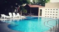 Staylite Hotel - Pool