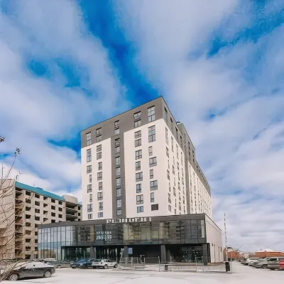 Rezident Hotel Hotels near Monument to Homeless Dog