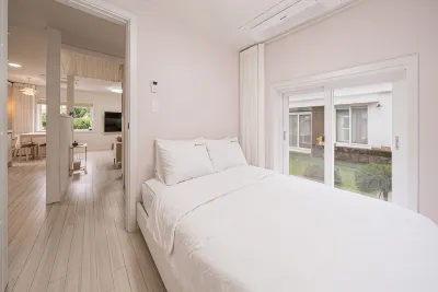 Jeju Stone Wall Iuda Pension Hotels near Isidore Farm