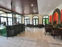 Acharavi Garden Hotels in Thinali