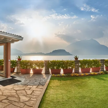 Apartment with balcony, direct beach access
