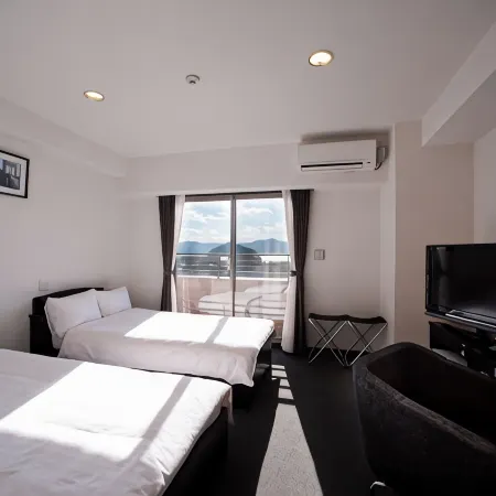Omura Station Hotel