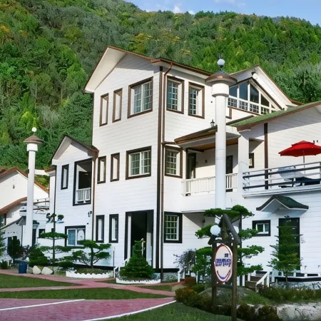 Pyeongchang Valley View Pension Отели рядом с достопримечательностью «Ферма Herbnara»