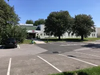 Ibis Abbeville - parking