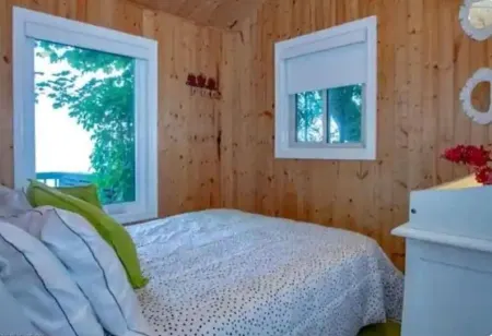 Peaceful retreat on the Shores of Lake Erie Отели в г. Халдиманд Каунти