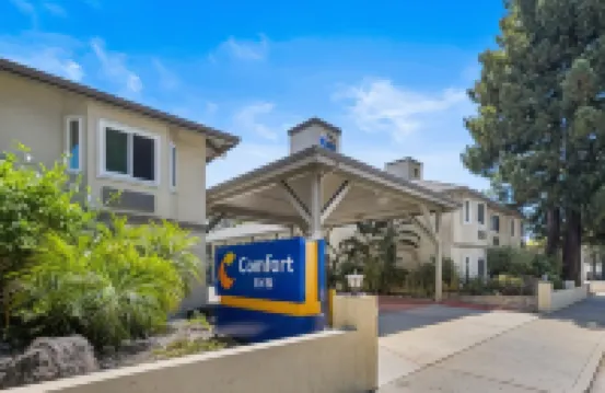 Comfort Inn Hotels near Santa Cruz Mission State Historic Park