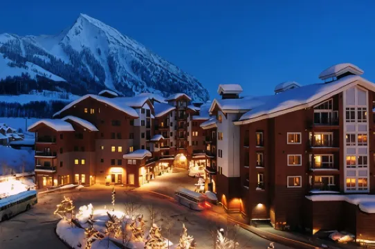 The Lodge at Mountaineer Square